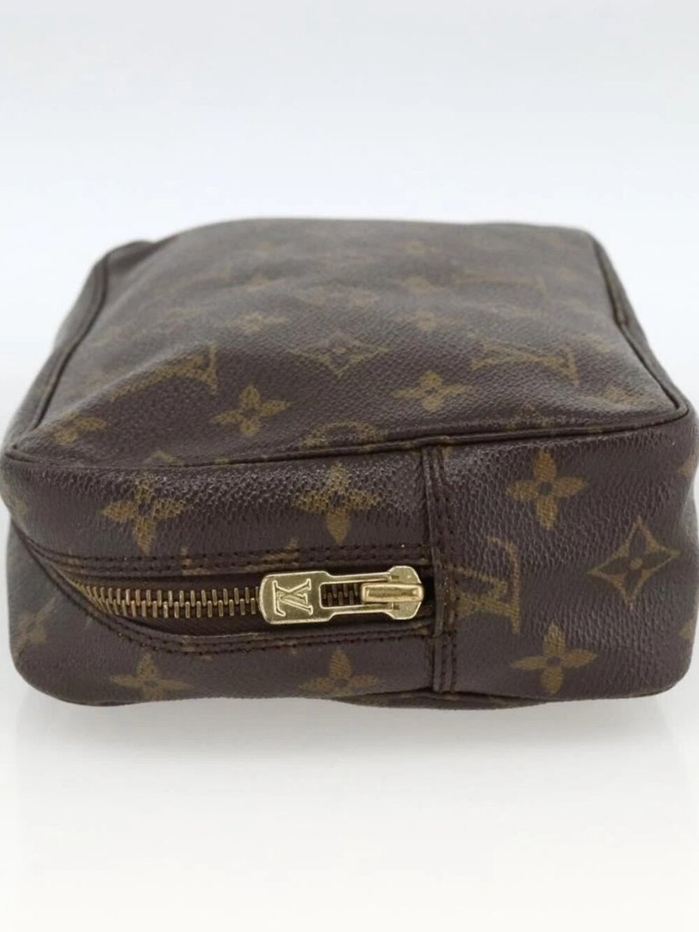 LOUIS VUITTON Monogram Trousse Toilette 23 Clutch Bag - Picture 3 of 16